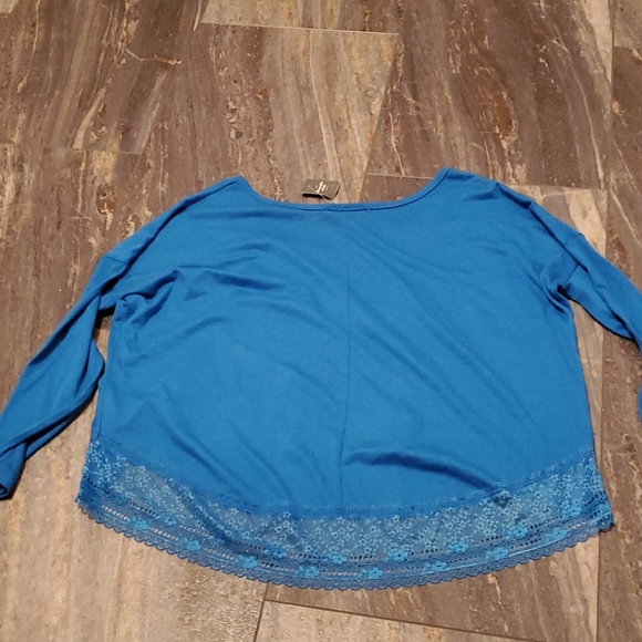 Cute Blue Top Abercrombie & Fitch NWT - Picture 6 of 8